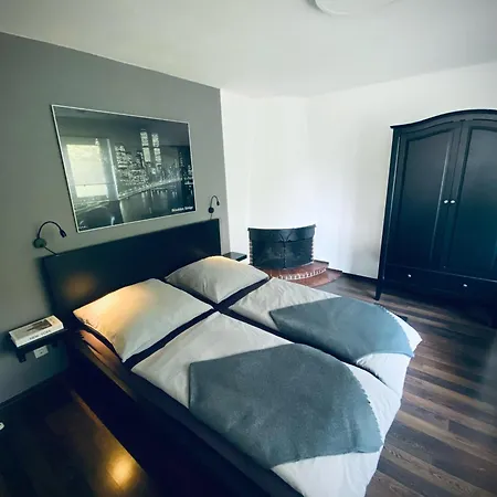 度假居 Paradies Hella *